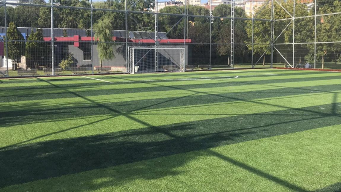 Lig Usulüyle Oynanan Sınıflar Arası Futbol Turnuvası Tüm Hızıyla Devam Ediyor