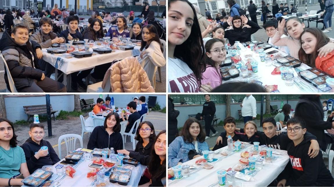 Orhan Sinan Hamzaoğlu Ortaokulu Ailesi İftarda Buluştu